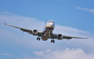 Картинка boeing+737-800 авиация пассажирские+самолёты авиалайнер небо полет
