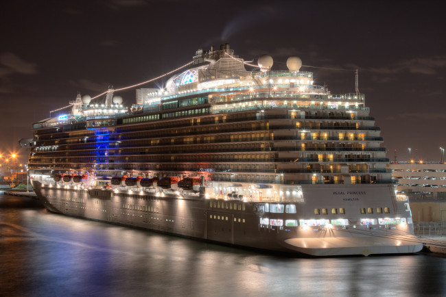 Обои картинки фото regal princess cruise ship, корабли, лайнеры, лайнер, круиз