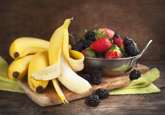 обоя еда, фрукты,  ягоды, ежевика, бананы, клубника