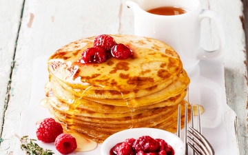 Картинка еда блины +оладьи pancake raspberry jam tea блинчики варенье малина чай