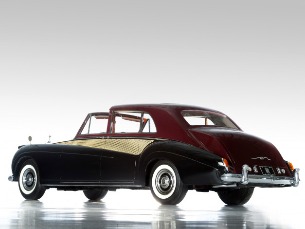 Обои картинки фото rolls-royce phantom v sedanca deville james young 1960, автомобили, rolls-royce, phantom, v, sedanca, deville, james, young, 1960