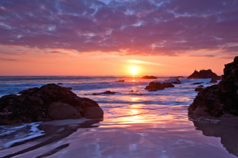 Картинка природа восходы закаты море камни побережье закат