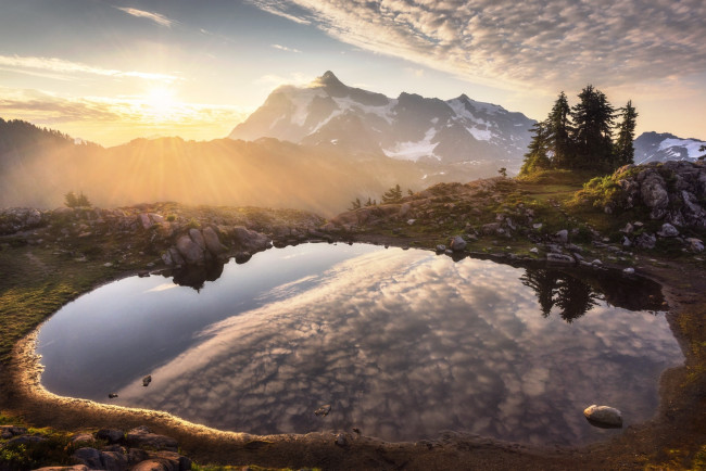 Обои картинки фото природа, восходы, закаты, рассвет, отражение, озеро, горы