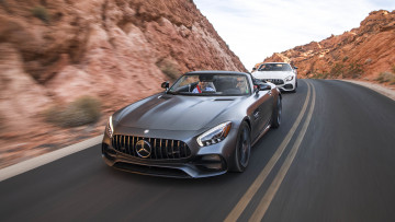 обоя mercedes-benz amg-gt and gt-c roadsters 2018, автомобили, mercedes-benz, amg-gt, gt-c, roadsters, 2018