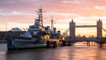 Картинка корабли крейсеры +линкоры +эсминцы лондон