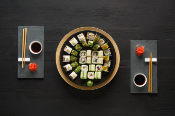 Картинка еда рыба +морепродукты +суши +роллы имбирь роллы васаби соус