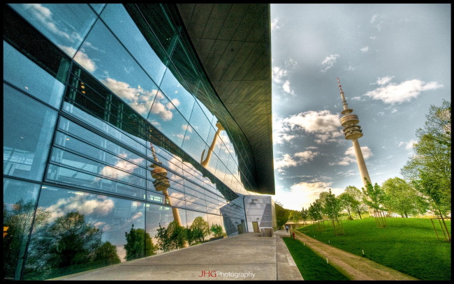 Обои картинки фото bmw, welt, showroom, olympiapark, bavaria, города, здания, дома