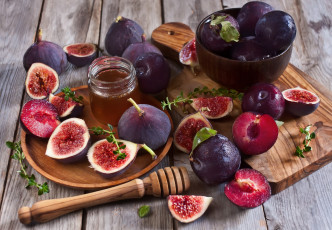 Картинка еда фрукты +ягоды мед сливы инжир