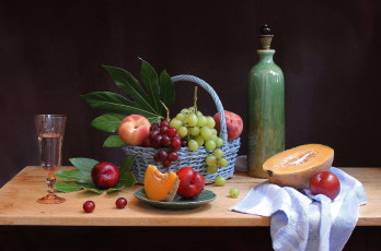 Картинка еда натюрморт виноград персики дыни бутылка бокал