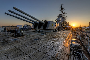Картинка uss+salem корабли крейсеры +линкоры +эсминцы тяжелый крейсер