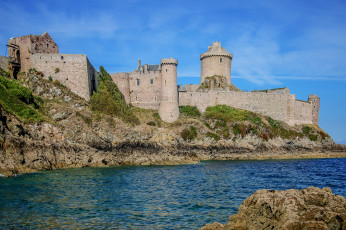 Картинка города -+дворцы +замки +крепости море скалы замок