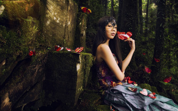 Картинка девушки -unsort+ азиатки настроение бабочки азиатка лес маска