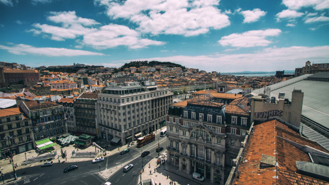 Обои картинки фото города, лиссабон , португалия, здания, центр, город, лиссабон