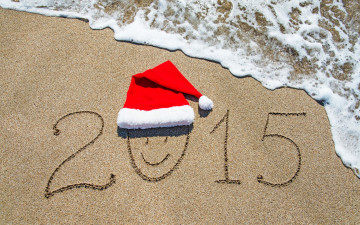 обоя праздничные, - разное , новый год, sea, c, новым, годом, santa, hat, sand, beach, море, песок, пляж, 2015, new, year, happy