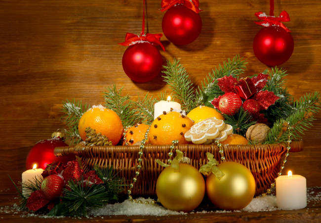 Обои картинки фото праздничные, угощения, рождество, lantern, корзина, decoration, christmas, елка, апельсины, украшения, merry, новый, год
