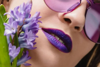 Картинка разное губы очки гиацинт лиловая помада