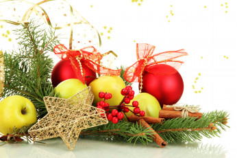 Картинка праздничные украшения ветка звезда шарики яблоки корица ягоды
