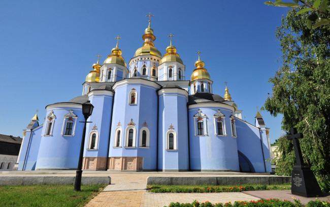 Обои картинки фото города, киев , украина, михайловский, златоверхий, монастырь, киев