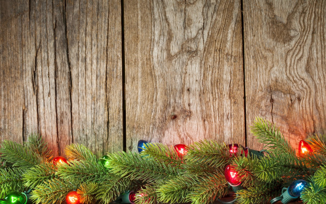 Обои картинки фото праздничные, мишура,  гирлянды,  цветы, merry, огни, украшения, новый, год, decoration, гирлянда, christmas, ветки, елка, рождество, wood
