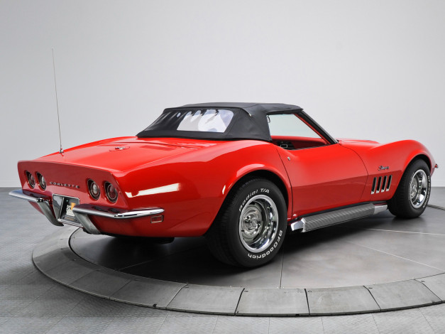 Обои картинки фото corvette stingray l46-350 convertible 1969, автомобили, corvette, 1969, convertible, l46-350, stingray