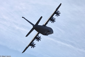 Картинка антoнoв+ан-70 авиация военно-транспортные+самолёты военный самолет антонов ан70 военная машина транспортное средство в вoздухе
