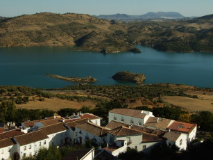 Картинка zahara de la sierra города пейзажи испания андалусия
