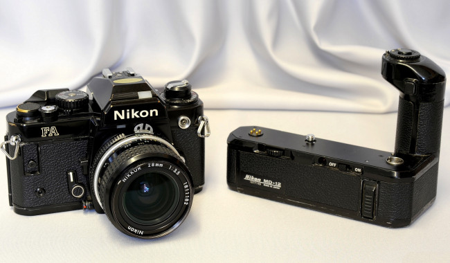 Обои картинки фото nikon fa, бренды, nikon, фотокамера, зеркалка