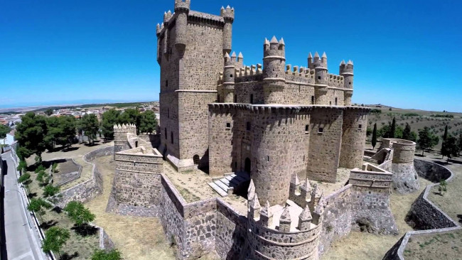 Обои картинки фото guadamur castle, города, замки испании, guadamur, castle