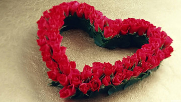 Картинка праздничные день+святого+валентина +сердечки +любовь сердечко розы