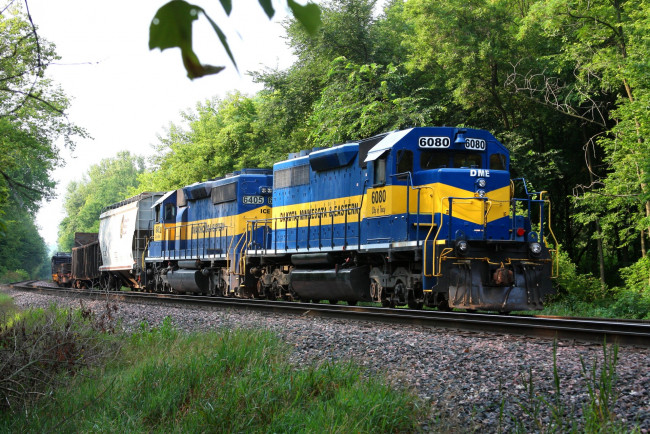 Обои картинки фото техника, поезда, дорога, рельсы, локомотив, железная, состав