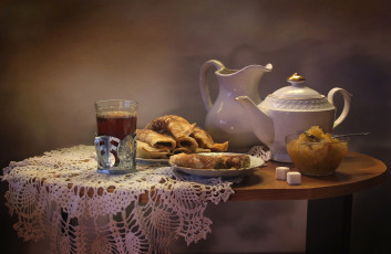 Картинка еда натюрморт блины варенье чайник чай
