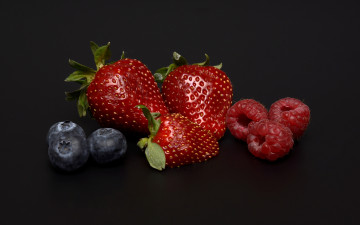 Картинка еда фрукты +ягоды черника малина клубника ягоды