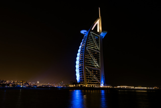 Обои картинки фото burj al arab at night, города, дубай , оаэ, парус, отель