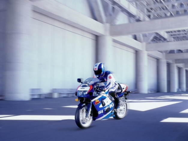 Обои картинки фото suzuki, мотоциклы