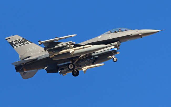 Обои картинки фото авиация, боевые самолёты, самолёт, оружие, f-16c