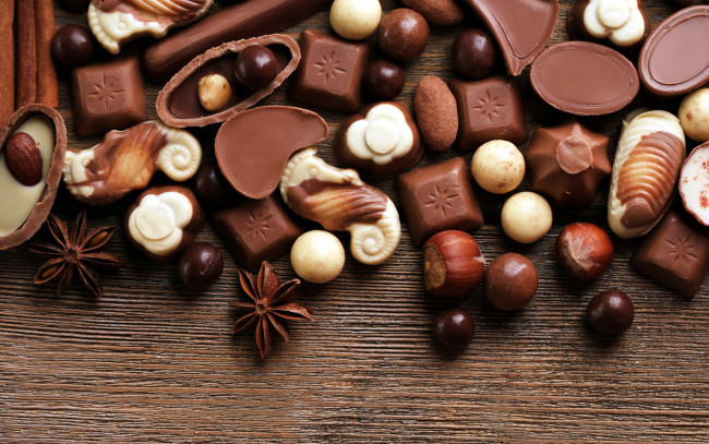 Обои картинки фото еда, конфеты,  шоколад,  мармелад,  сладости, фундук, анис, шоколадные, ассорти