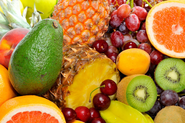 Обои картинки фото еда, фрукты, ягоды, виноград, киви, грейпфруты, карамбола, ананас, авокадо, персики, черешня, абрикосы
