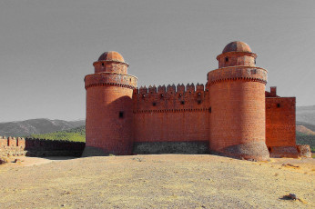 Картинка calahorra+castle города замки+испании calahorra castle