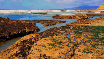 Картинка природа побережье море берег волны камни