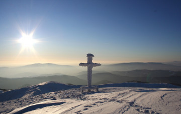 Картинка природа горы зима снег крест