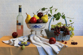 обоя еда, натюрморт, нектарины, груши, вино, виноград