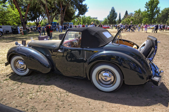 Обои картинки фото 1947 triumph 1800 roadster, автомобили, выставки и уличные фото, выставка, автошоу