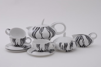 Картинка разное посуда столовые приборы кухонная утварь Чайник чашки тарелочки фарфор