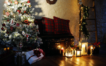 Картинка праздничные Ёлки фонари подарки елка