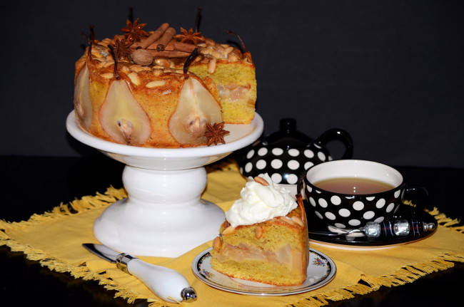 Обои картинки фото еда, пироги, пирог, чай, чашка