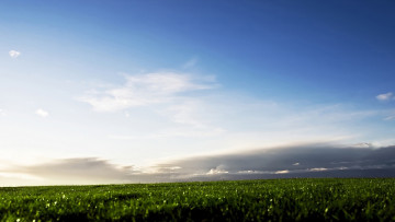 Картинка природа луга трава облака небо