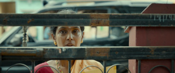 Картинка кино+фильмы pushpa +the+rise женщина забор