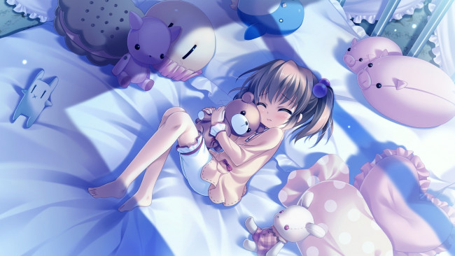 Обои картинки фото аниме, *unknown, другое, девочка, игрушки, постель