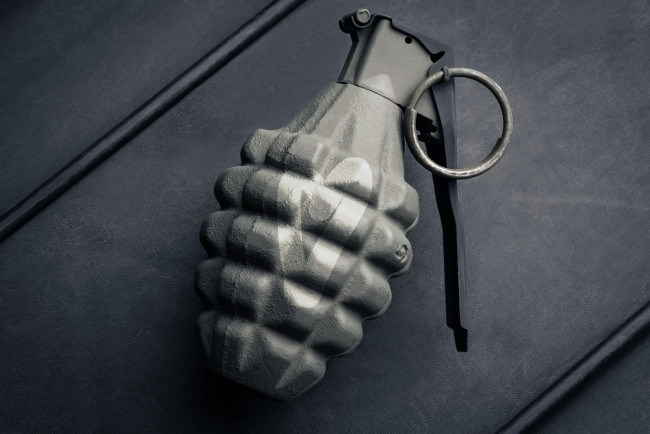 Обои картинки фото оружие, гранаты, оборонительная, ручная, осколочная, mk2, граната