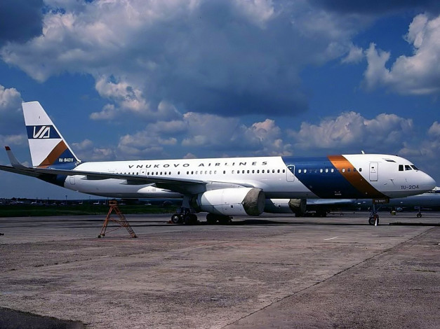 Обои картинки фото 011, внуковские, авиалинии, 1994, год, авиация, пассажирские, самолёты